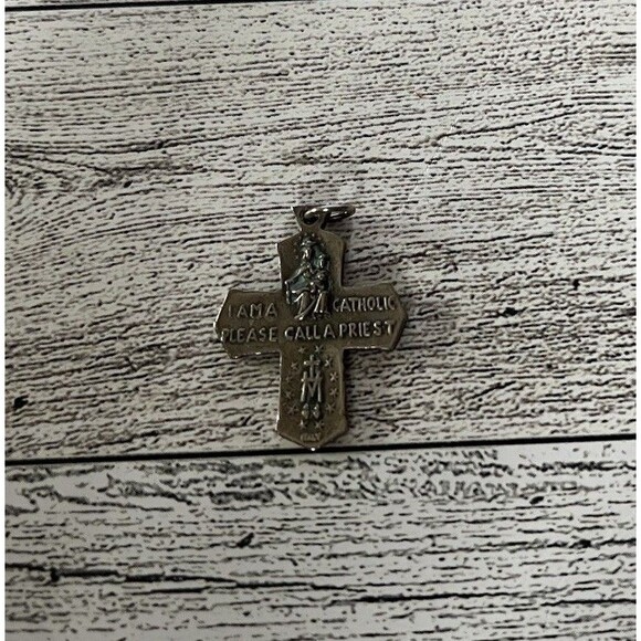 Vintage Silver Medal 4 Way Cross Multi Saint Cross Pendant 1" Made in Italy - Picture 3 of 3